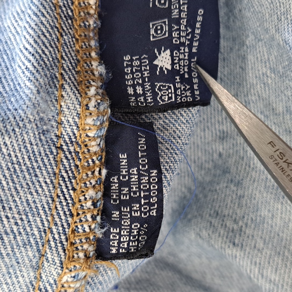 Destroyed Tommy Jean Jacket Size XL - Picture 12 of 17